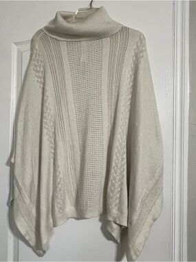 White House Black Market Cream Open-Knit Turtleneck Poncho Sweater With Pockets